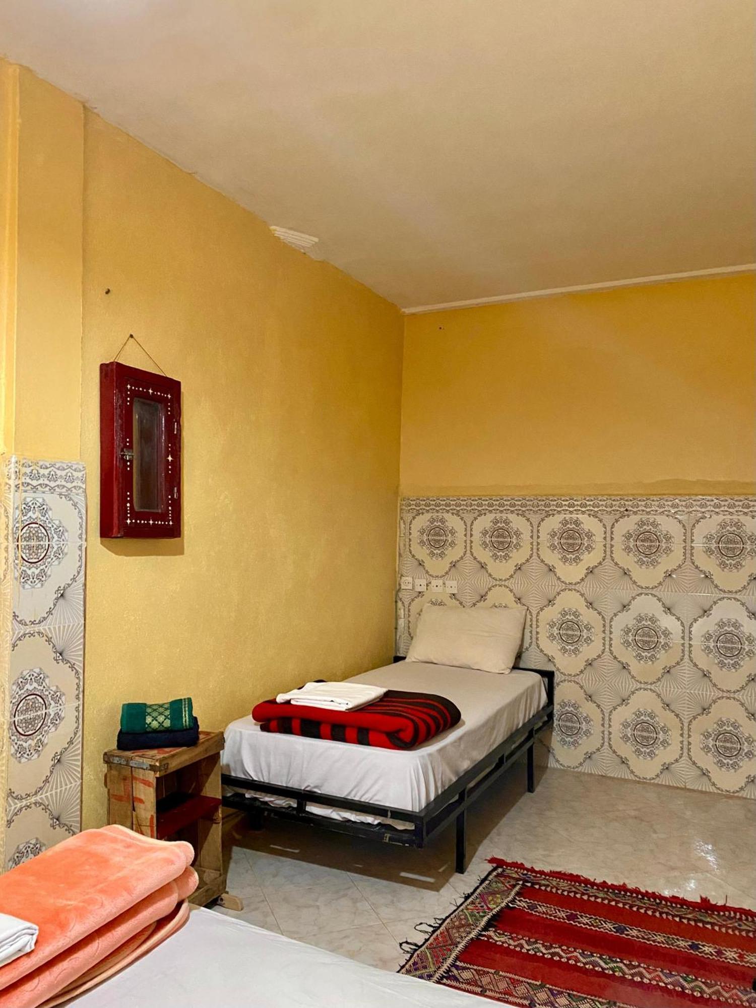 Dar Relax Hostel, Gorges De Todra タンギール エクステリア 写真