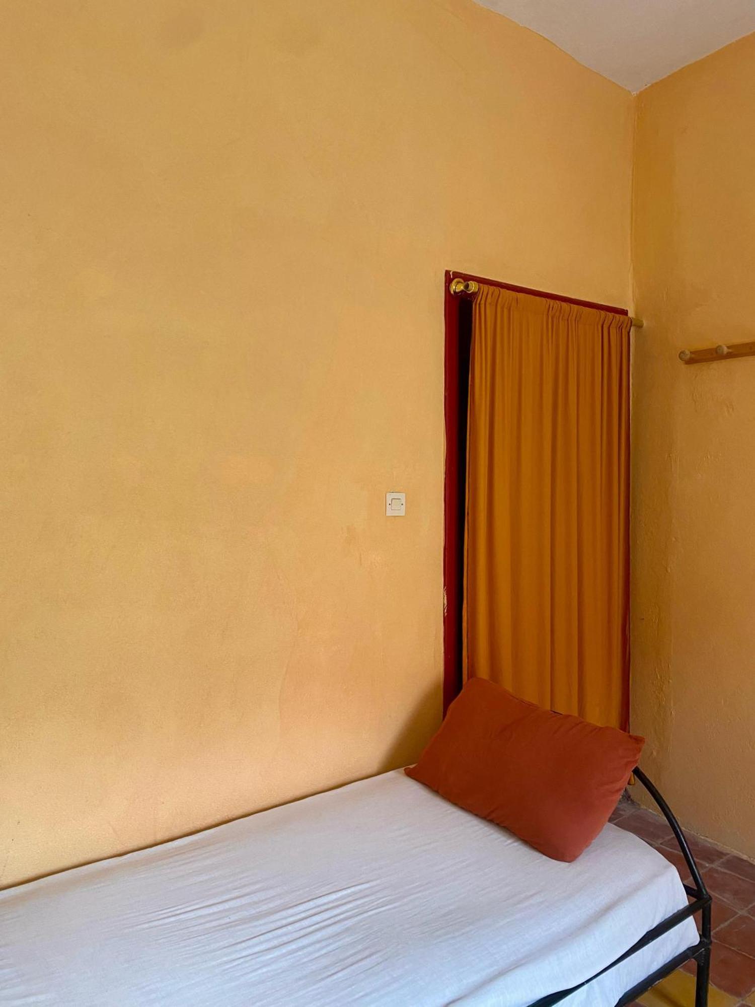 Dar Relax Hostel, Gorges De Todra タンギール エクステリア 写真